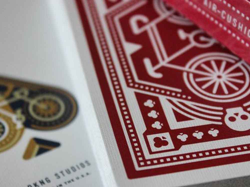 DKNG Red Wheel Playing Cards
